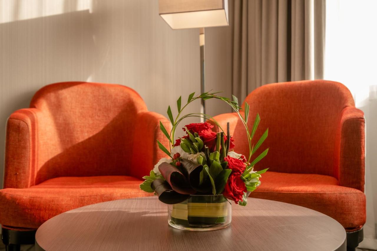 Peony Hotel Dubai Esterno foto