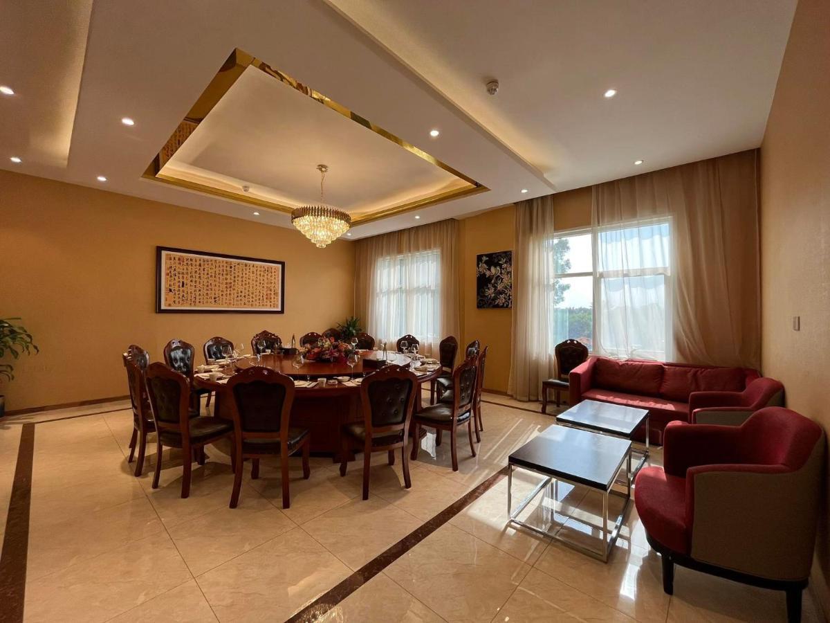 Peony Hotel Dubai Esterno foto